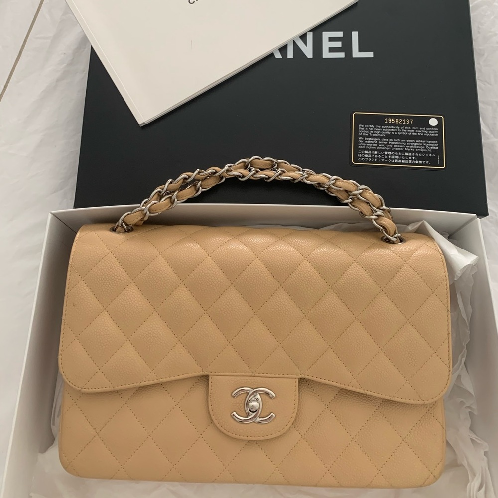 Chanel Caviar Jumbo Double Flap Beige Clair
